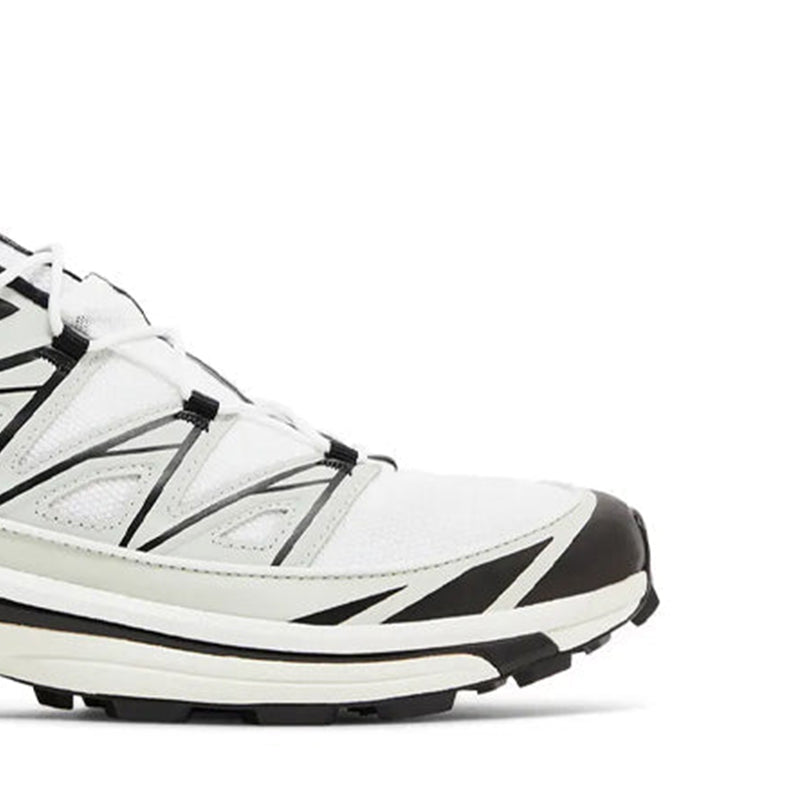 XT-6 White Metal Black